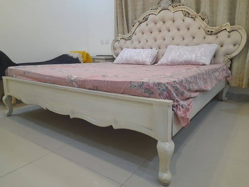 Bridal Bed Set with Dressing Table 2