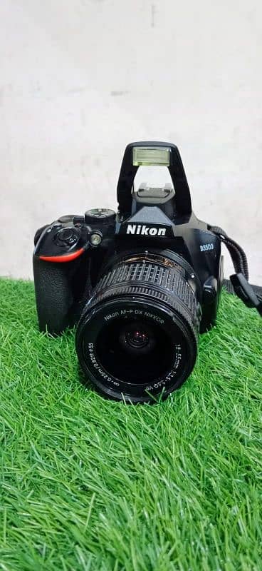 nikon D3500 18.55 lans batry chargr watsap nambr 03004513422 1