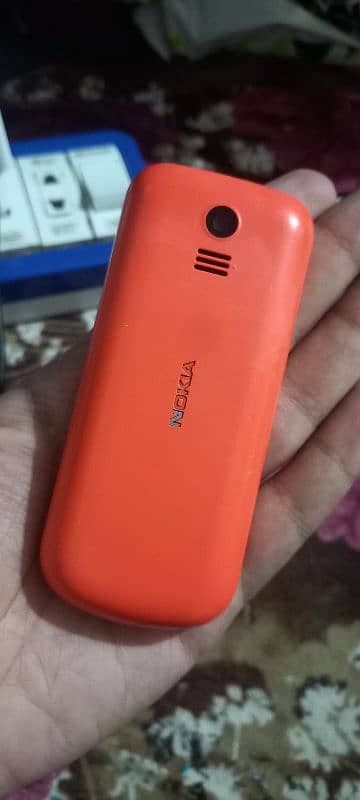 Nokia 130 Red Colour 5