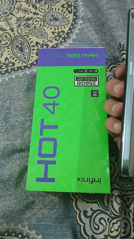 infinix hot 40 256gb 8gb+8gb 3