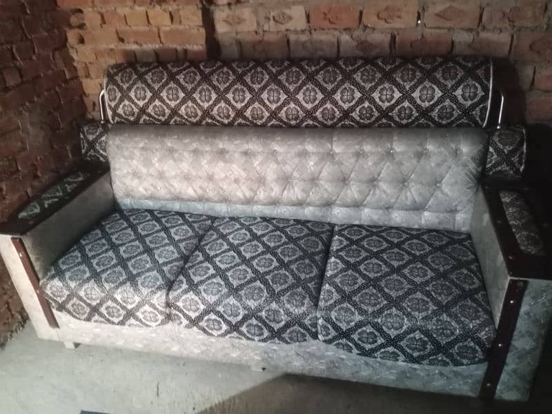 3+2+1 sofa set for sale 1