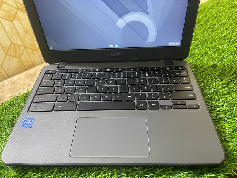 Acer Chromebook C731 1