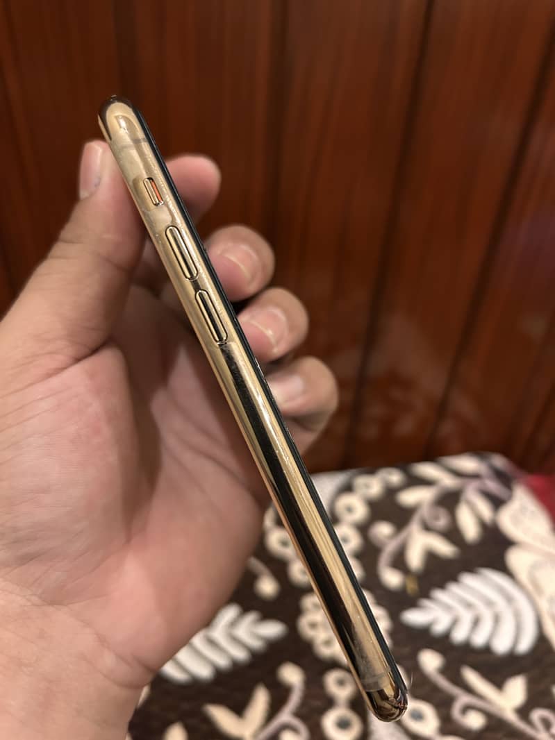 Iphone 11 pro pta approved 2