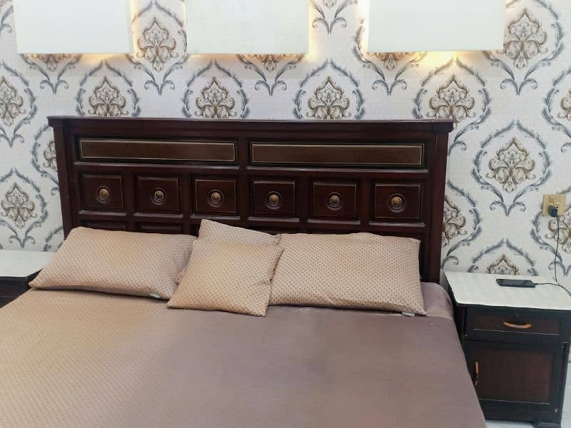 Wooden Double Bed set / Side tables 3