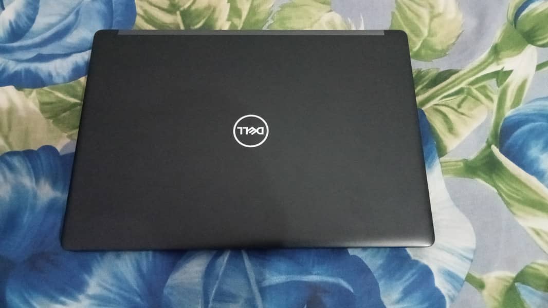 Dell latitude 5290 core i3 7th Gen | 8Gb |128 ssd 0