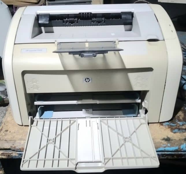 HP LASERJET 1020 orignel 220v 1