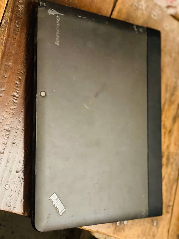 Lenovo detachable touchscreen tab with pen . . core i7- 3rd gen 8gb ram 3