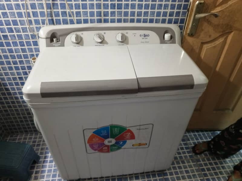 Super Asia washing machine with dryer 0