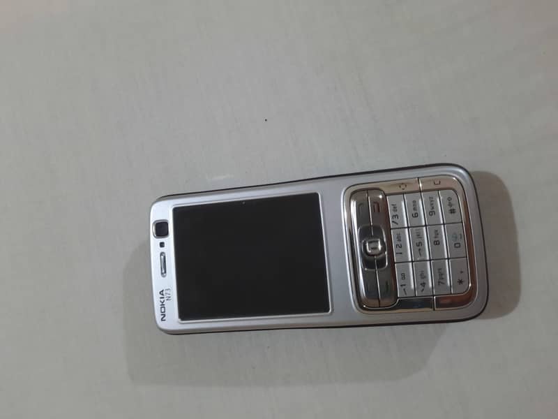 Nokia Series 5