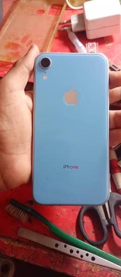 iphone XR Waterpack 78%bettry helth screeen ma 2line han with charger