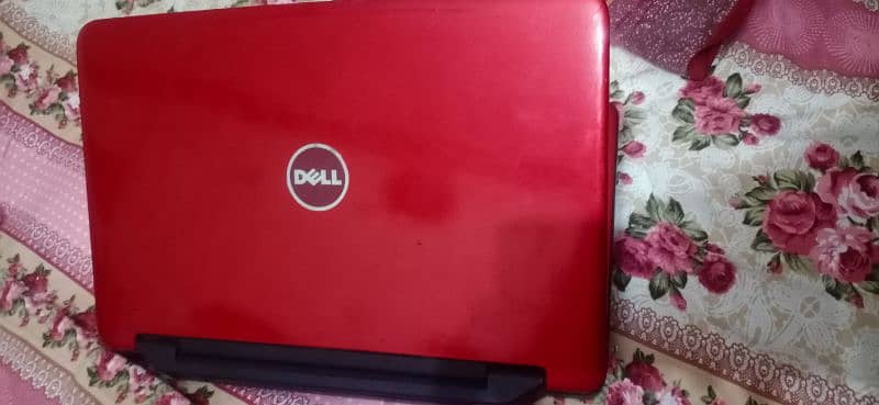 Dell Laptop color Red 0