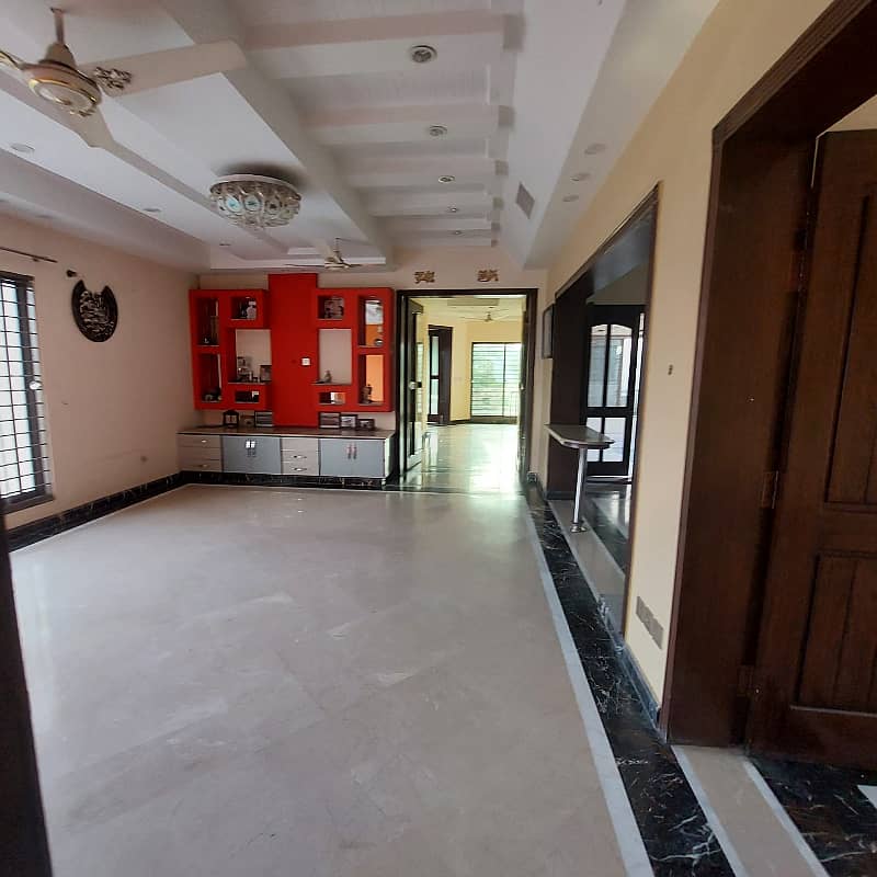 1 Kanal Upper Portion With Drawing For Rent in DHA Phase 3 Block X Near Park 2