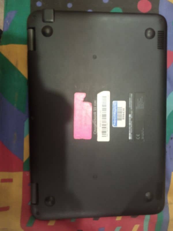 Dell Chromebook 3180 1