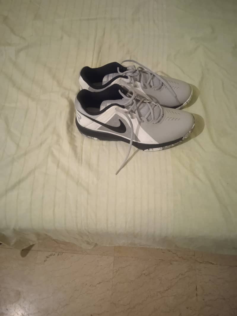 NIKE AIR MAX BRAND NEW ORIGINAL SNEAKERS 1