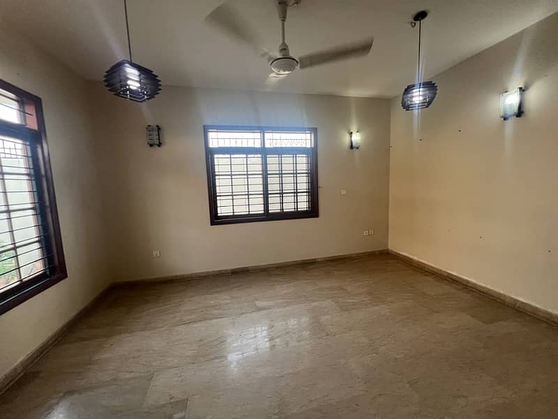 300 YARDS BUNGALOW FOR RENT IN PHASE 8 1