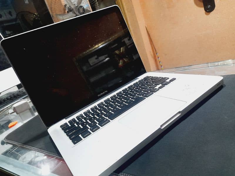 Macbook pro mid 2012 3