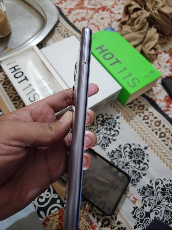 infinix Hot 11 S 4 Gb - 128 Gb 1