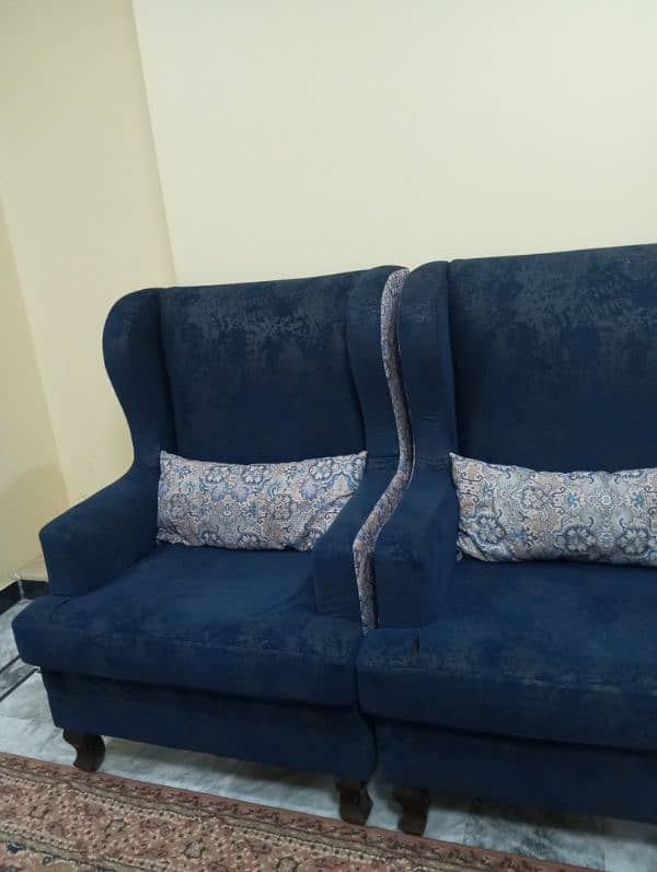 sofa Available for sale 1