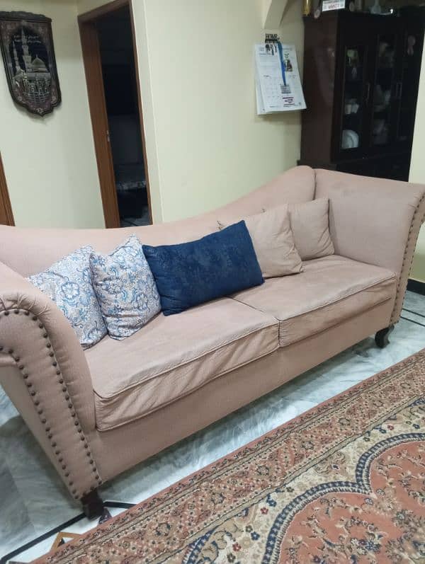 sofa Available for sale 3