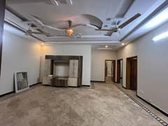 Upper portion available for rent boring electricity gas's