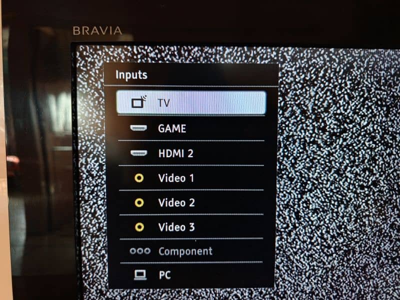 Sony Bravia 22-inch TV with HDMI – Ideal for CCTV, PC, television use 2