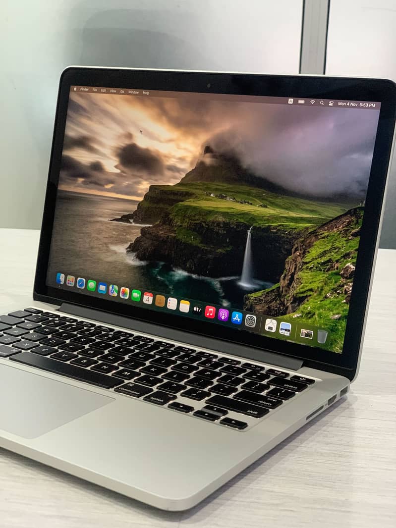 MacBook Pro 2015 13 inch Display 3