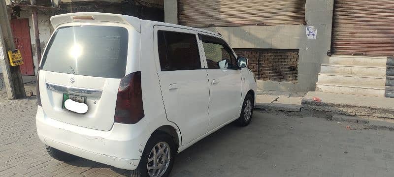 Suzuki Wagon R 2019 1