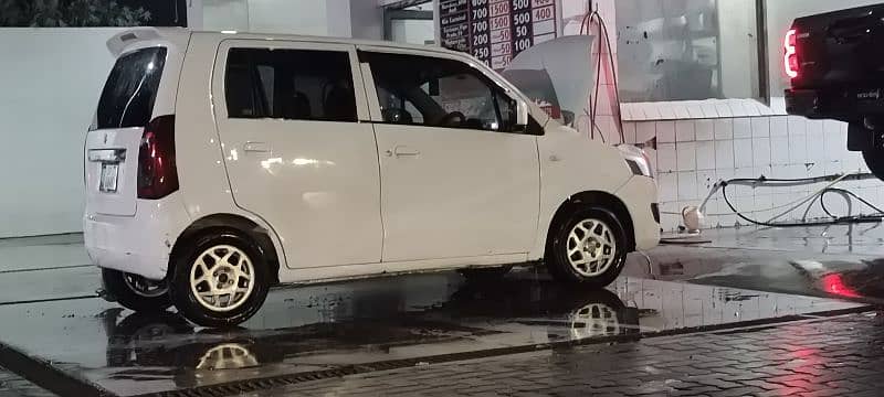 Suzuki Wagon R 2019 4