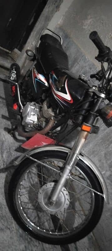 Honda 125 7