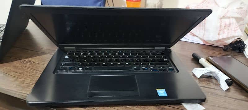 Dell Latitude E5450 2