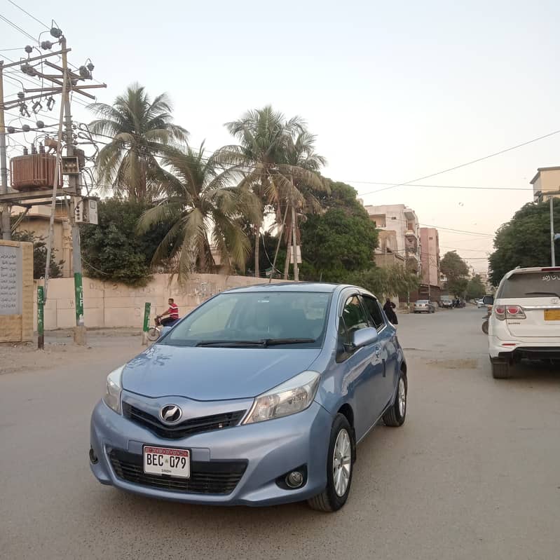 Toyota Vitz 2015 0