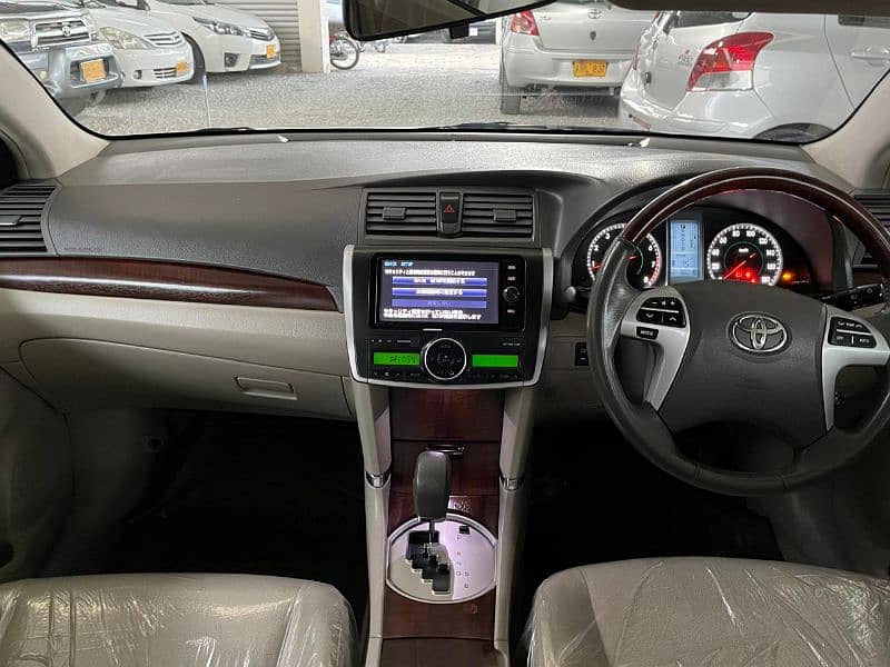 Toyota Premio 2011 6