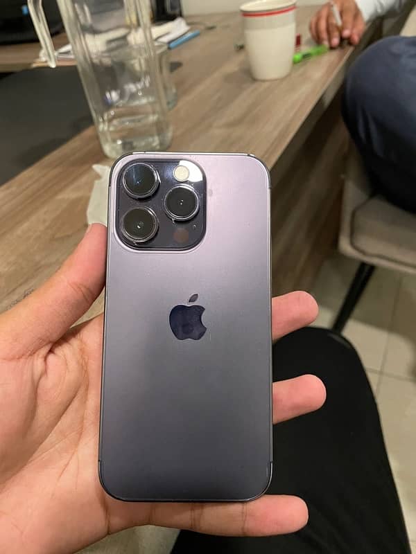 Iphone 14 pro uk model 0