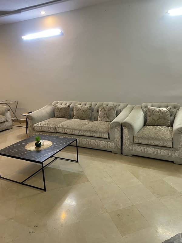 6 seater sofa 3,2&1 2