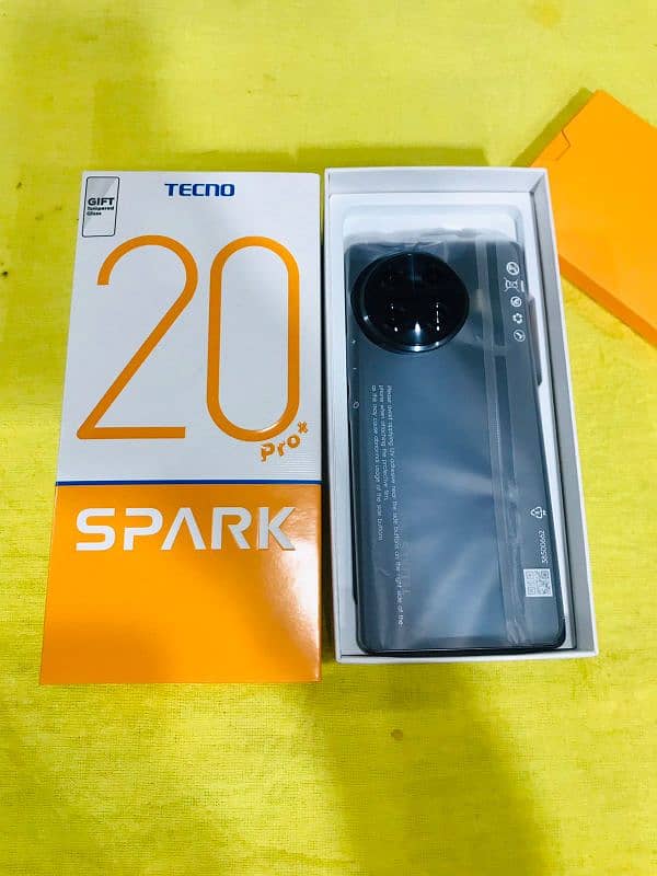 tecno spark 20 pro plus 4