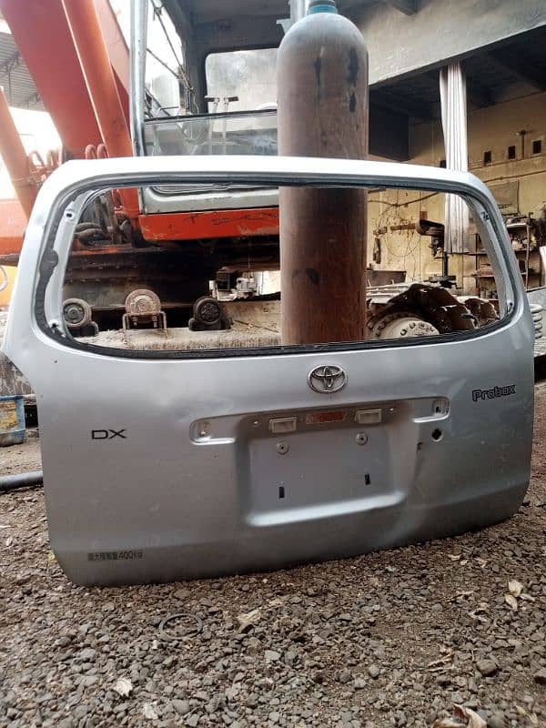 Toyota Probox (Dx) Back Door & Front Fender 0