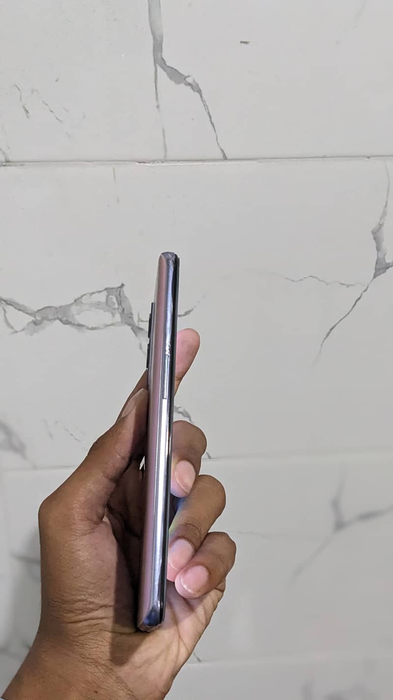 oneplus 9 5G urgent for sell phone number 03007138062 2