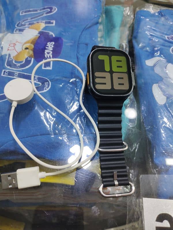 T10 Ultra Smart Watch 1