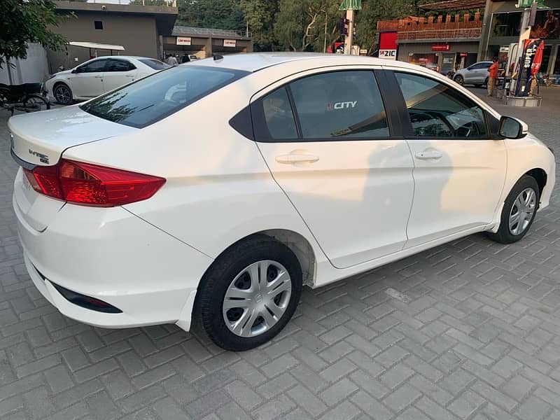 Honda City IVTEC 2024 10