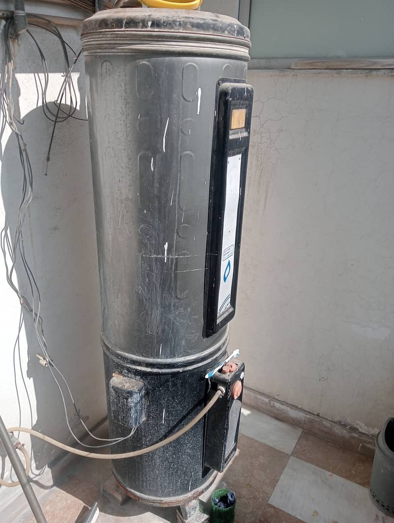 Dimond dual function geyser for sale 0