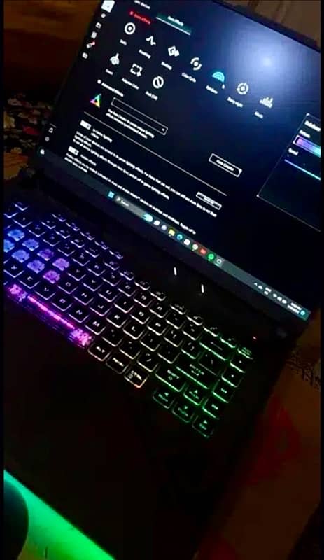 Asus ROG Strix Gaming Laptop 11