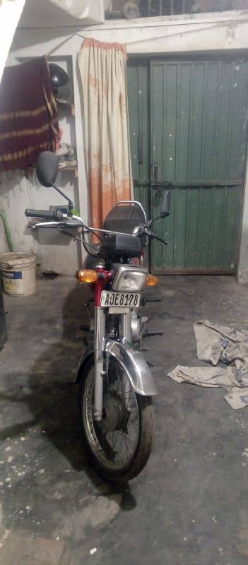 Honda CD 70 7