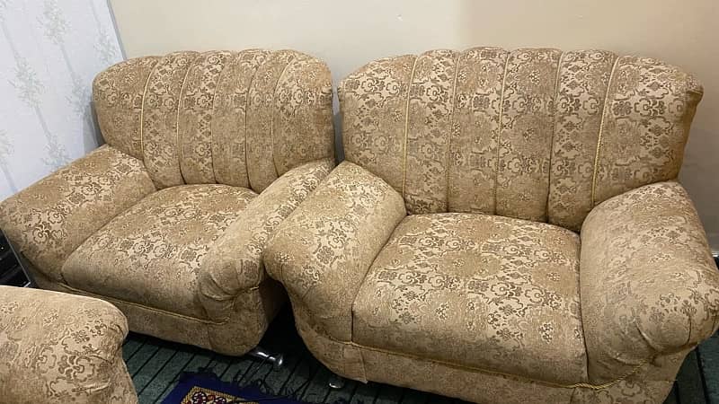 SOFE SET SEVEN SEATER IN GOLDEN BROWN VELVET 1