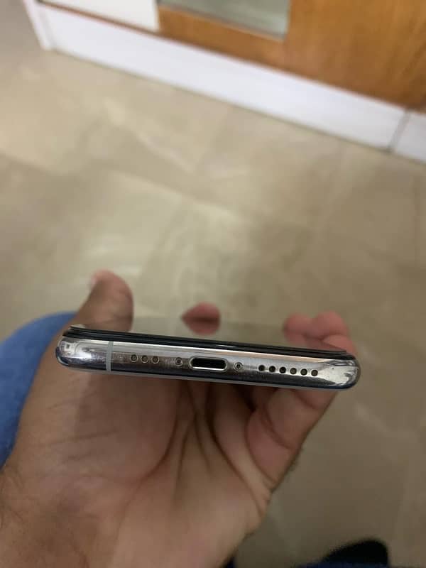 iphone 11 pro 64 gb 3