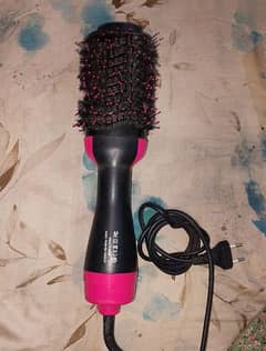 hair straightener / hair dryer / hair curler