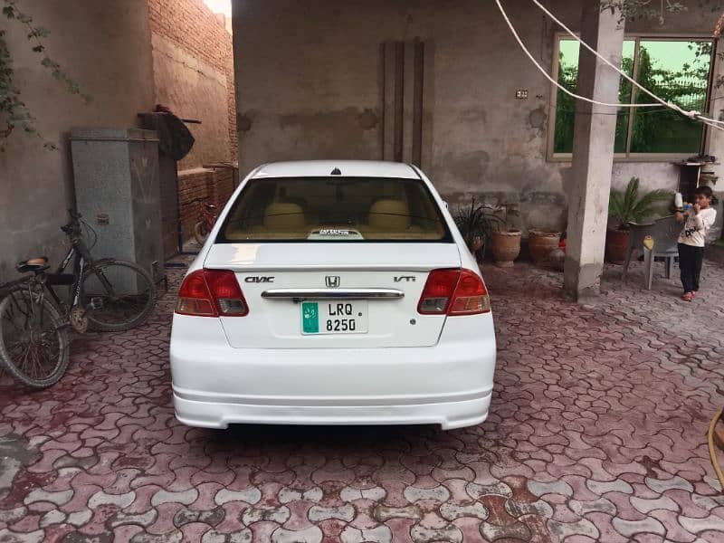 Honda Civic EXi 2003 3