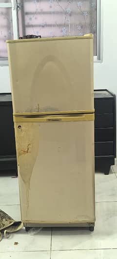 DAWLANCE ROOM FRIDGE (URGENT SALE)