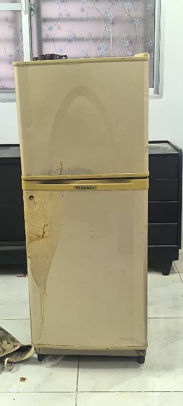 DAWLANCE ROOM FRIDGE (URGENT SALE) 6