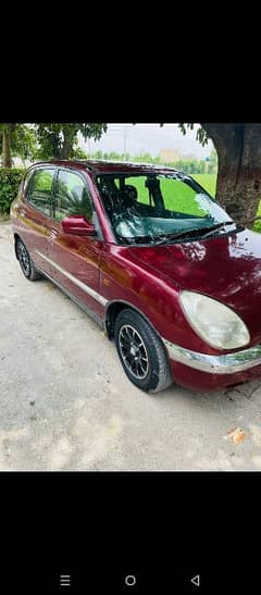 Toyota Duet 1000cc