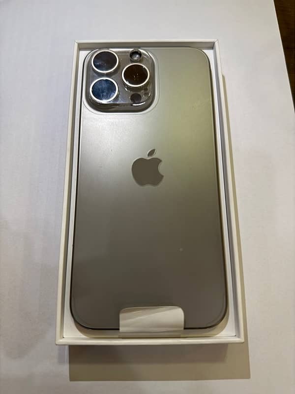 iphone 15 pro max PTA approved 4